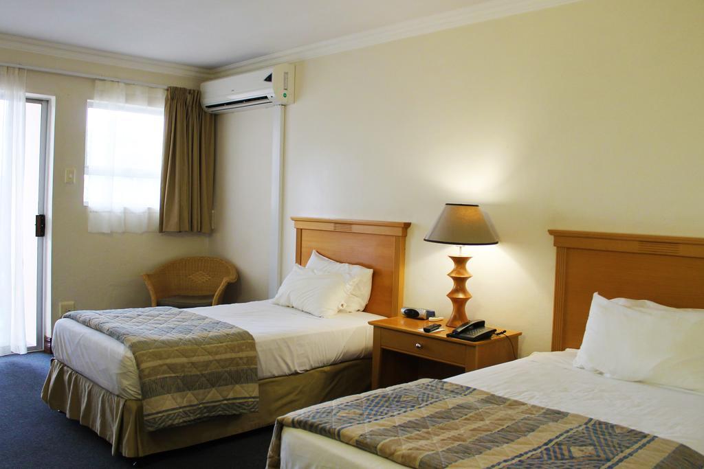 The George Hotel Manzini Kültér fotó